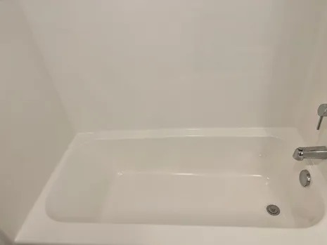 Bathtub cleaning — BrightWay cleaning gallery